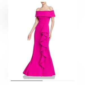 Aqua by Bloomingdales gorgeous off the shoulder gown NWT